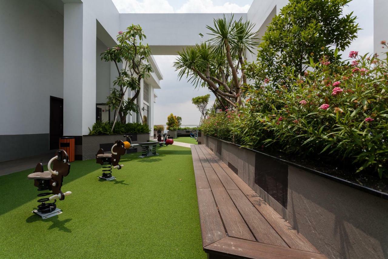 Tresor Studios Thành Pho Ho Chí Minh Esterno foto