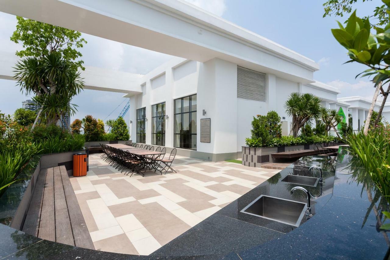 Tresor Studios Thành Pho Ho Chí Minh Esterno foto